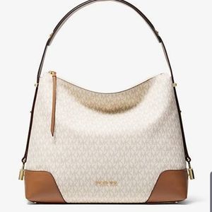 Michael Kors Crosby Signature Logo Print